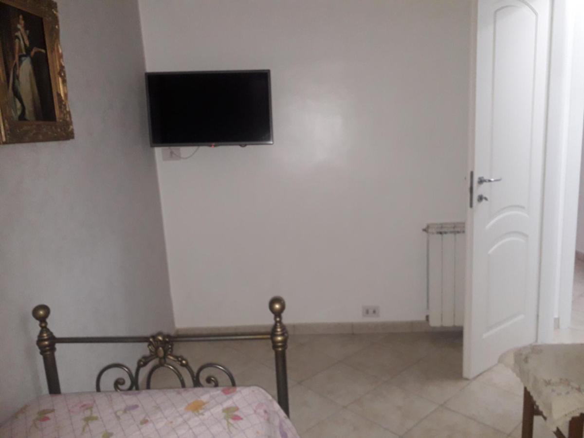 Apartment La Maison Мессина Экстерьер фото